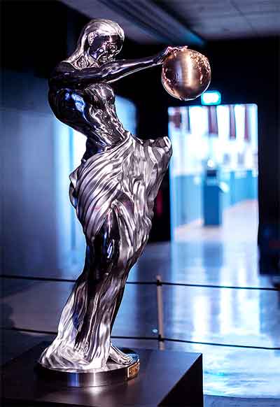 Yapay Zeka Tarafından Yapılmış İmkansız Heykel